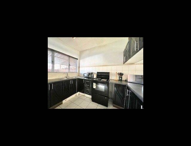 2 BEDROOM APARTMENT FOR SALE IN PRESTBURY